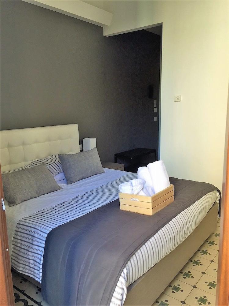 Bed and Breakfast Ottomood Ala Ovest Catania Centro Exteriér fotografie